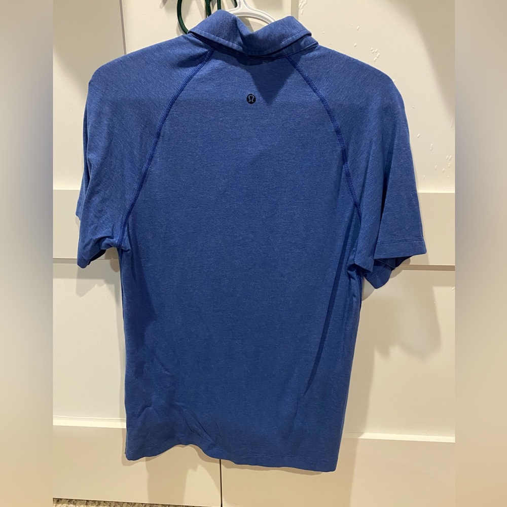 Lulu lemon golf/polo t-shirt